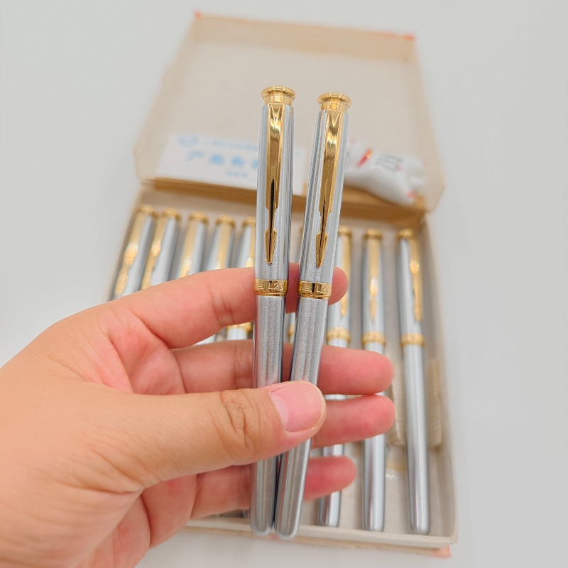Vintage Collectible Pens - Wingsung L20 stylo plume Iridium en