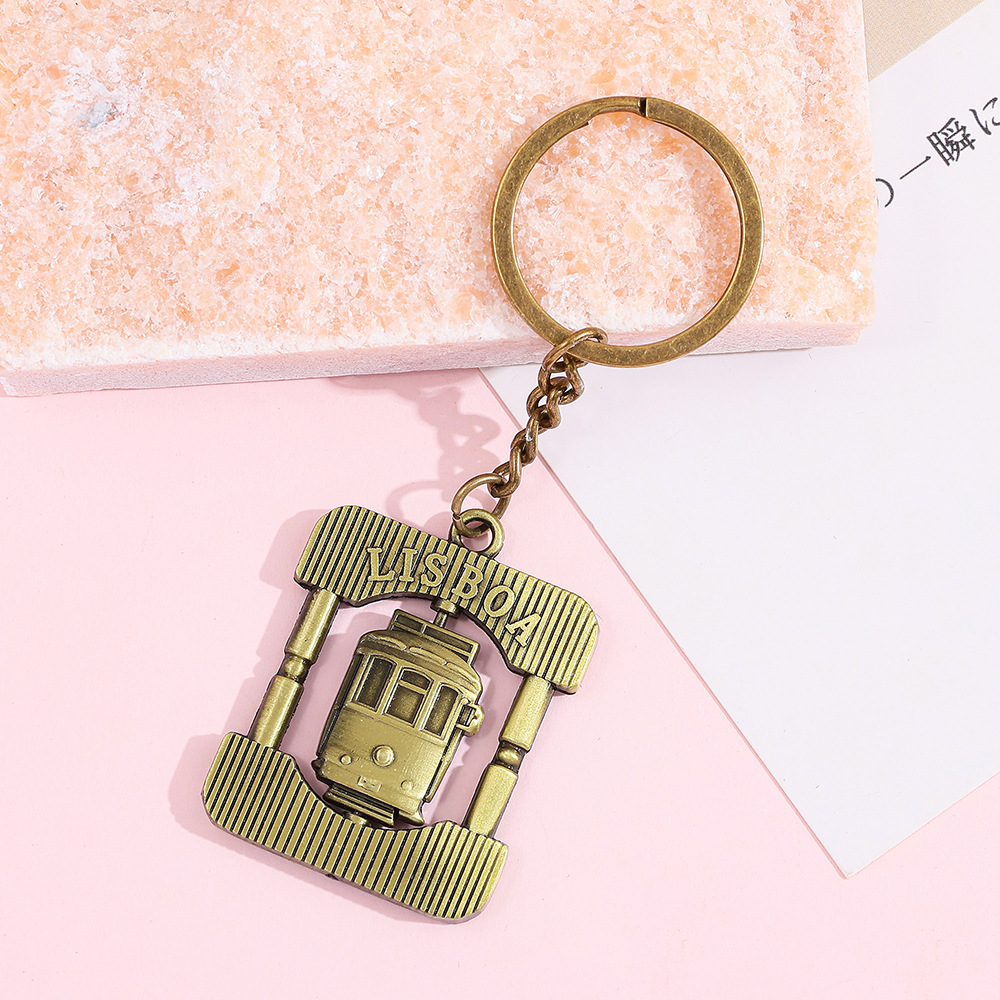 Vintage Items - Porte-clés en métal au design de