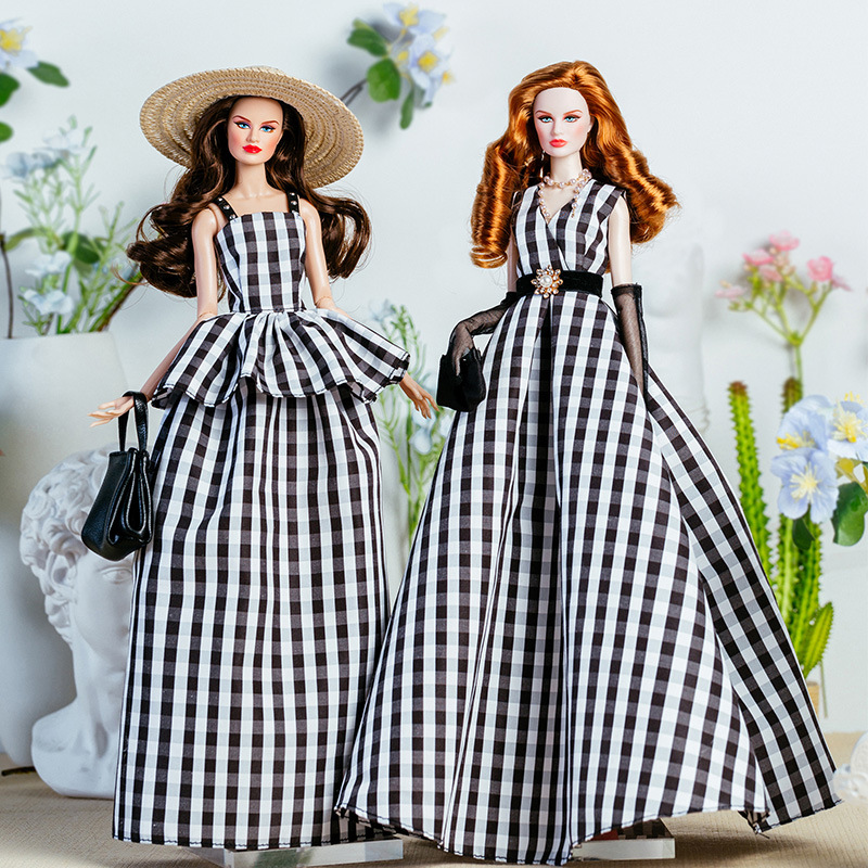 Vintage And Collectible Toys - Costume de vêtements de poupée de