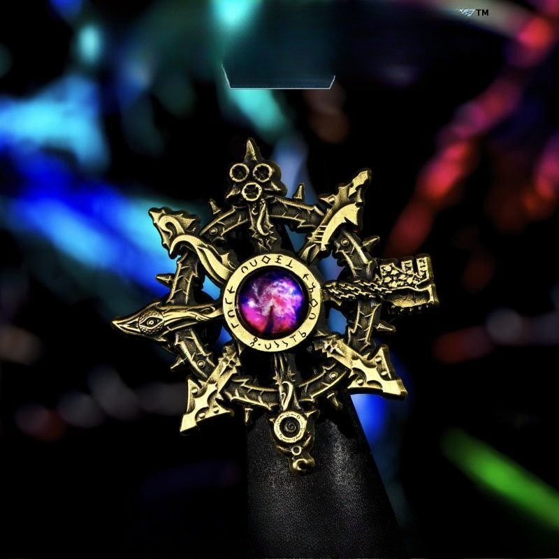 Broche vintage gothique en mét - Vintage Collectible Clothing avis et prix