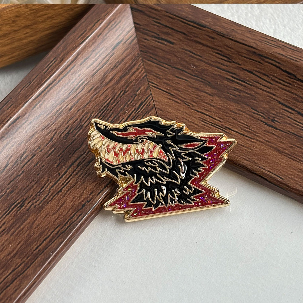 Broche en métal Loup à griffes - Vintage Collectible Clothing avis et prix
