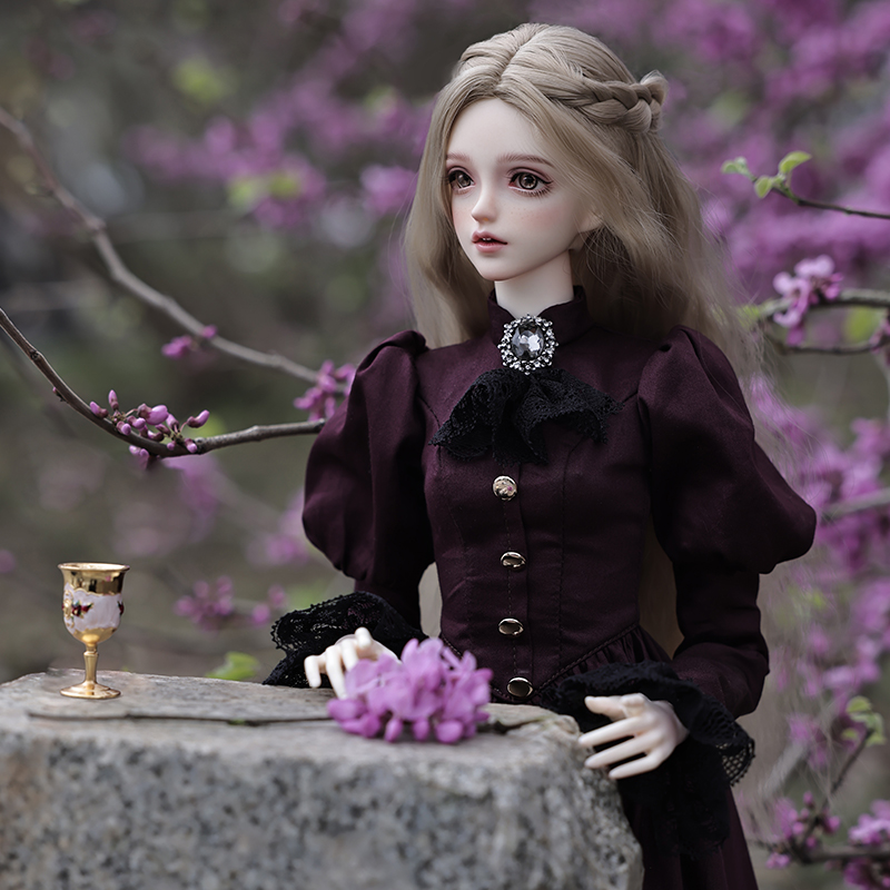 Elina-Robe violette aristocrat - Vintage And Collectible Toys avis et prix