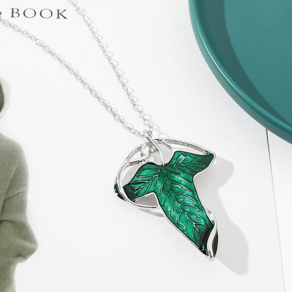 Collier pendentif feuille vert - Vintage Items avis et prix