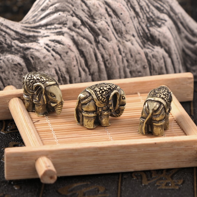 1 PC mignon éléphant en laiton - Vintage Collectible Christmas Ornaments avis et prix